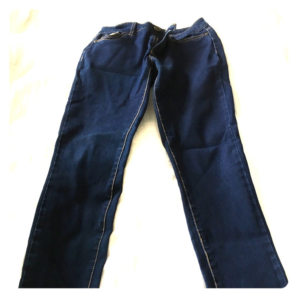 Celebrity pink skinny jean 1